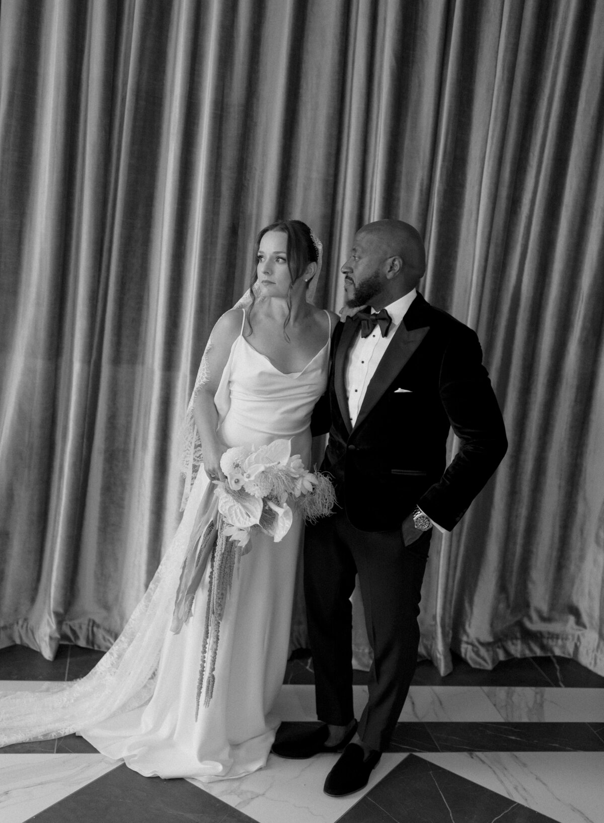 005_BRIDE&GROOMPORTRAITS-013