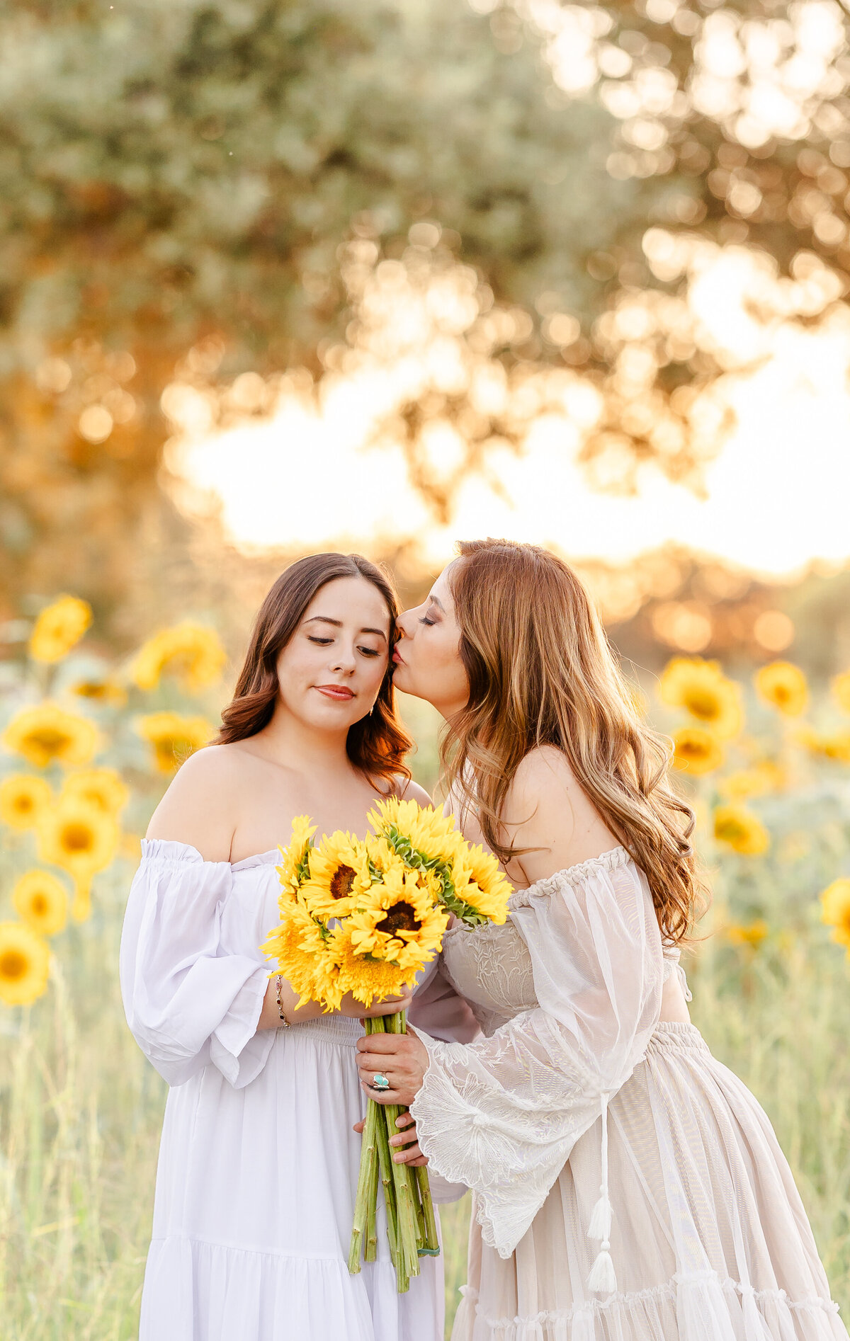 Icela & Iselle (20 of 69)