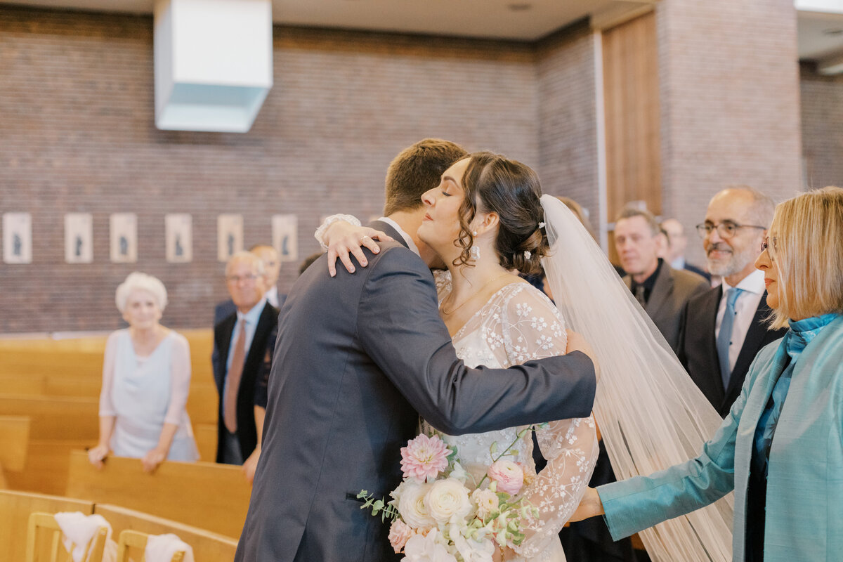 Gabriella & Connor Wedding Sneak Peeks-35