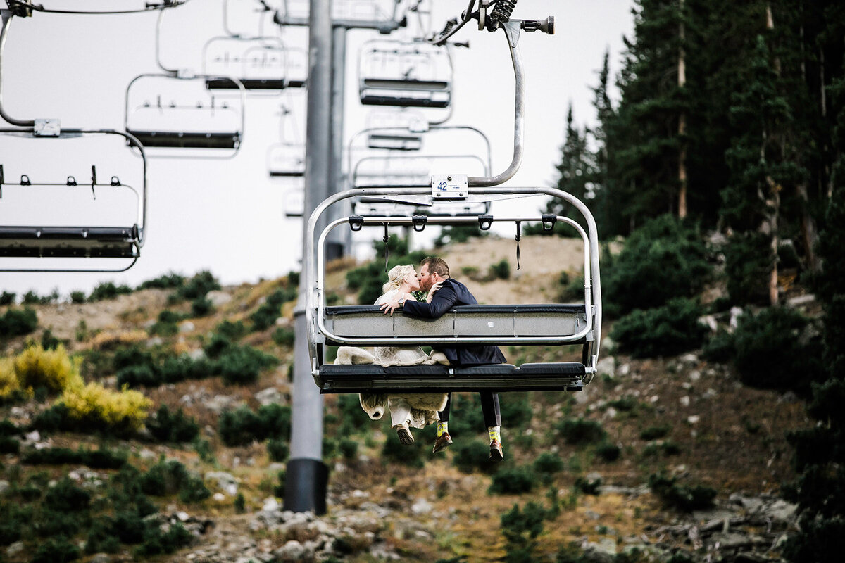 a-basin-chairlift-wedding