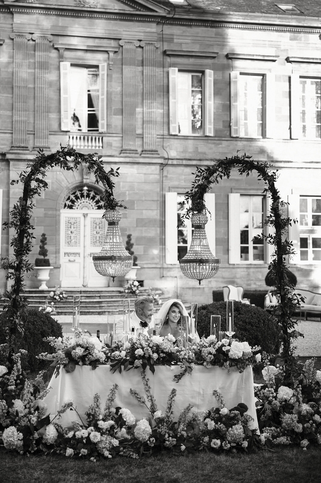 sweatheart-table-french-chateau-wedding