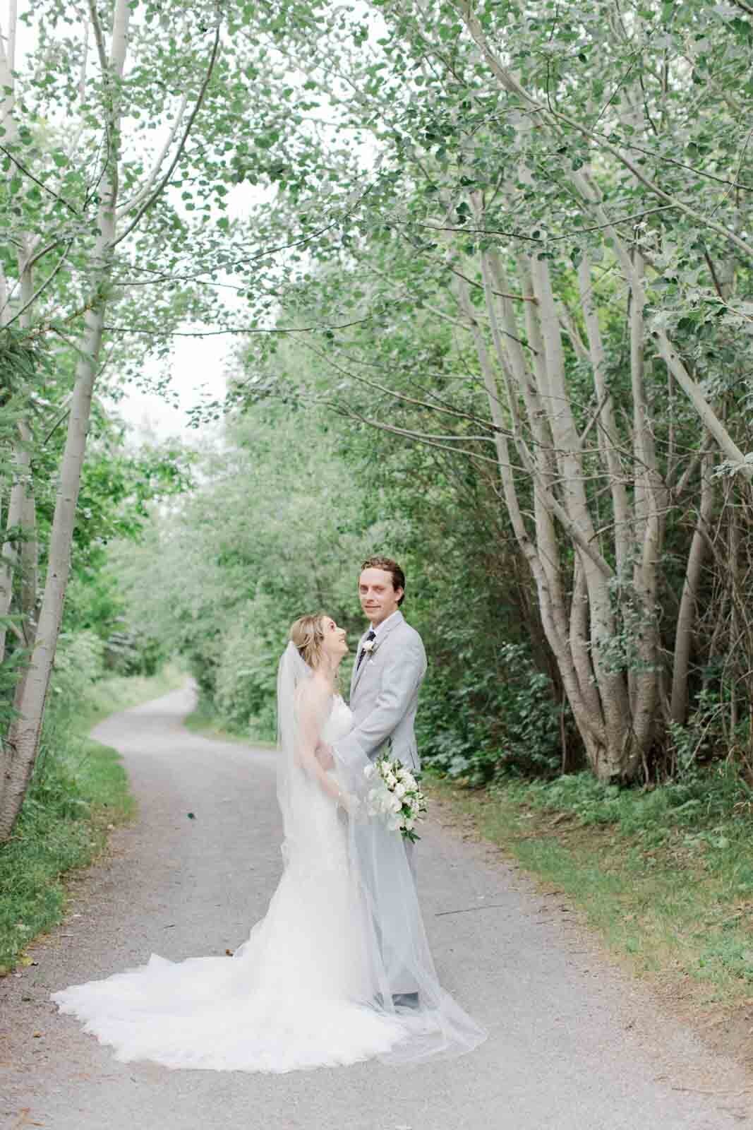 romantic-wedding-carleton-place-stonefields-estate-grey-loft-studio-ottawa-photographer-224