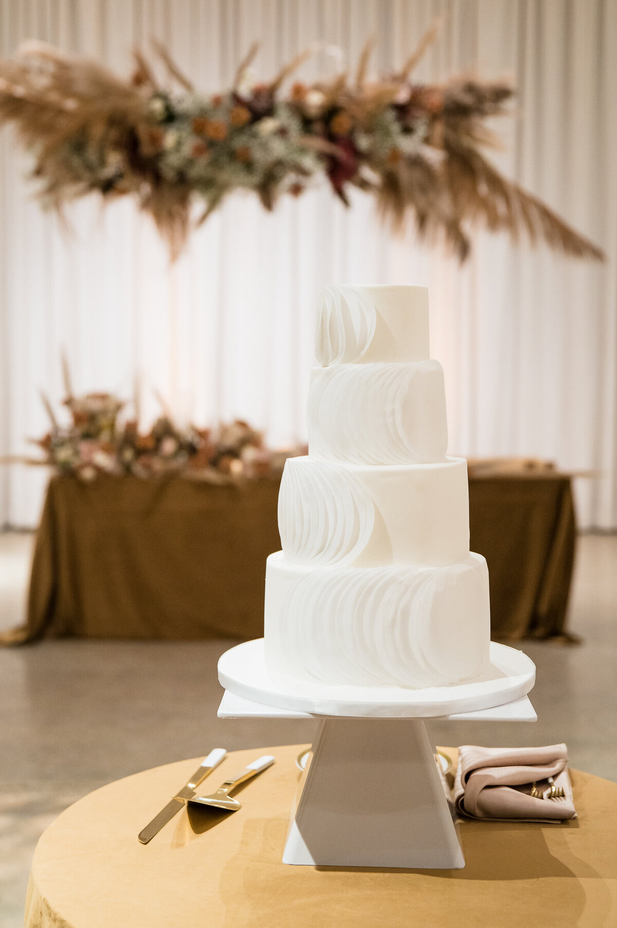 cake-chez-event-space-chicago-wedding-venue