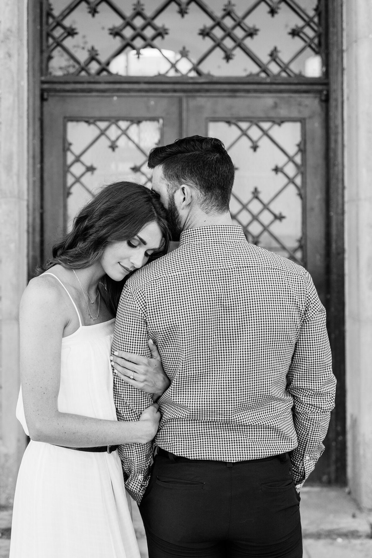 Kate & Brendan Sneak Peeks | Dylan & Sandra Photography 007