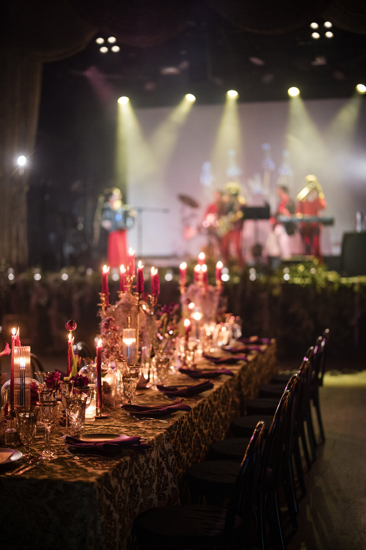 A wedding at Castel Monastero