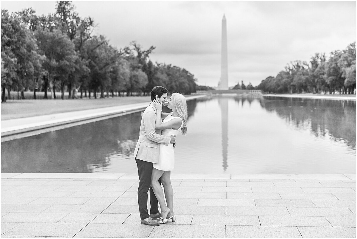 washington-monument-engagement-session_0008