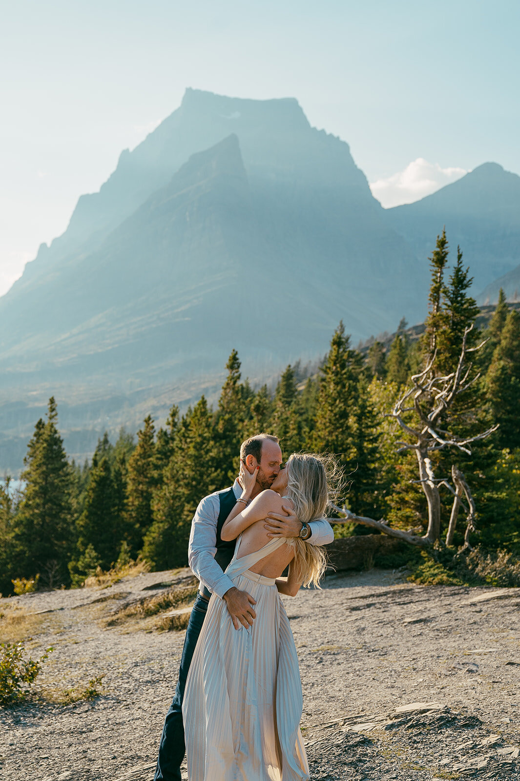 vintage-hollywood-glacier-national-park-elopement-presley-gray-photo0816