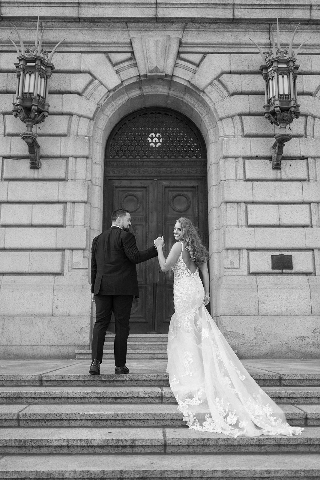 Kristen+TimWeddingOhioGinaMariePrestiPhotography.jpg-756