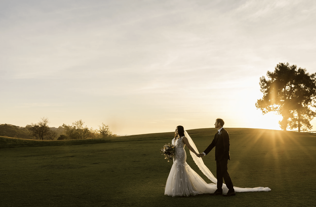 golf-course-wedding-sunset-photo-carlsbad