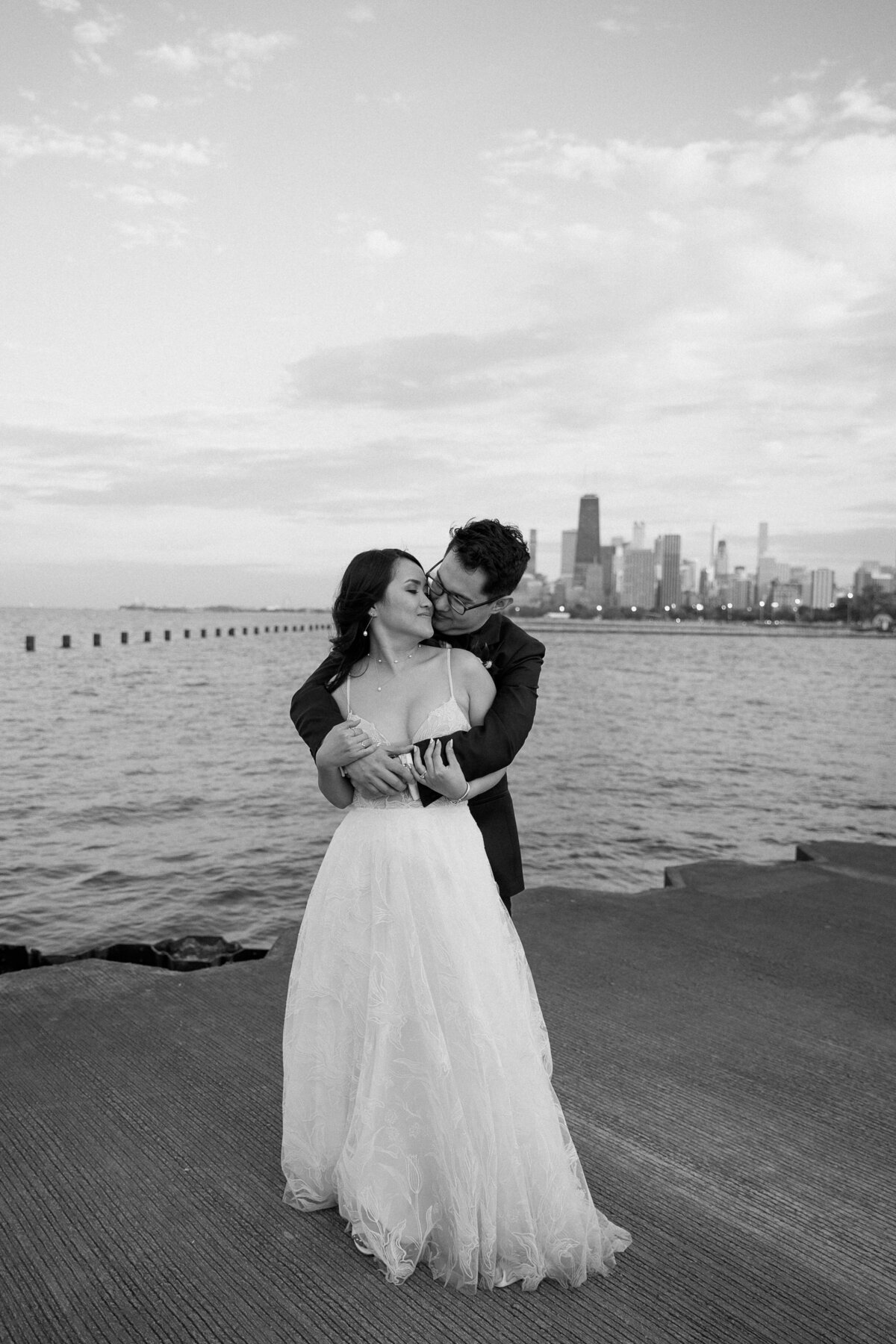 Nichole-Babiez-Photography-Theater-on-the-lake-Chicago-Illinois-Wedding-Photographer-Kimpton-Gray-Hotel-Board-Of-Trade-Couples-Portraits-758