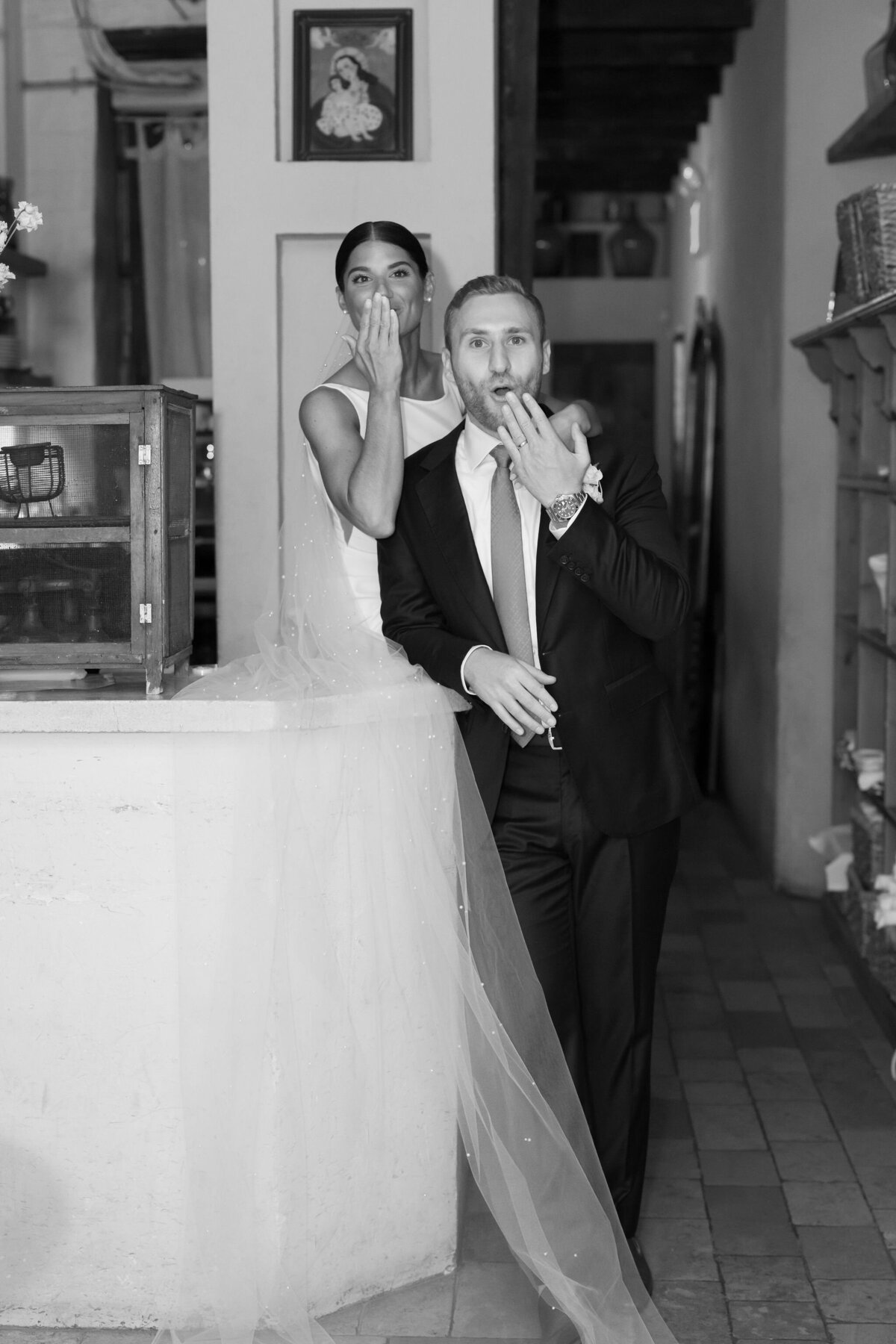 Bride & Groom Portrait by Lisa Blanche Photography