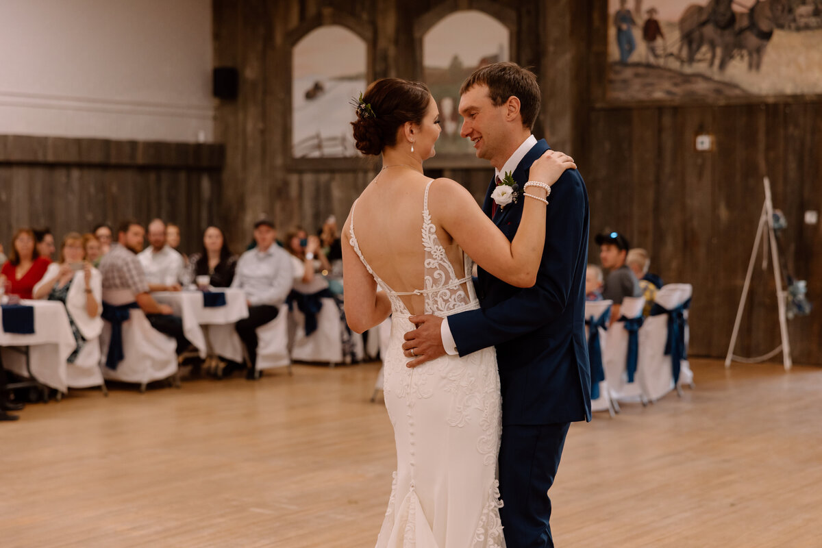 G&T Backyard Wedding22