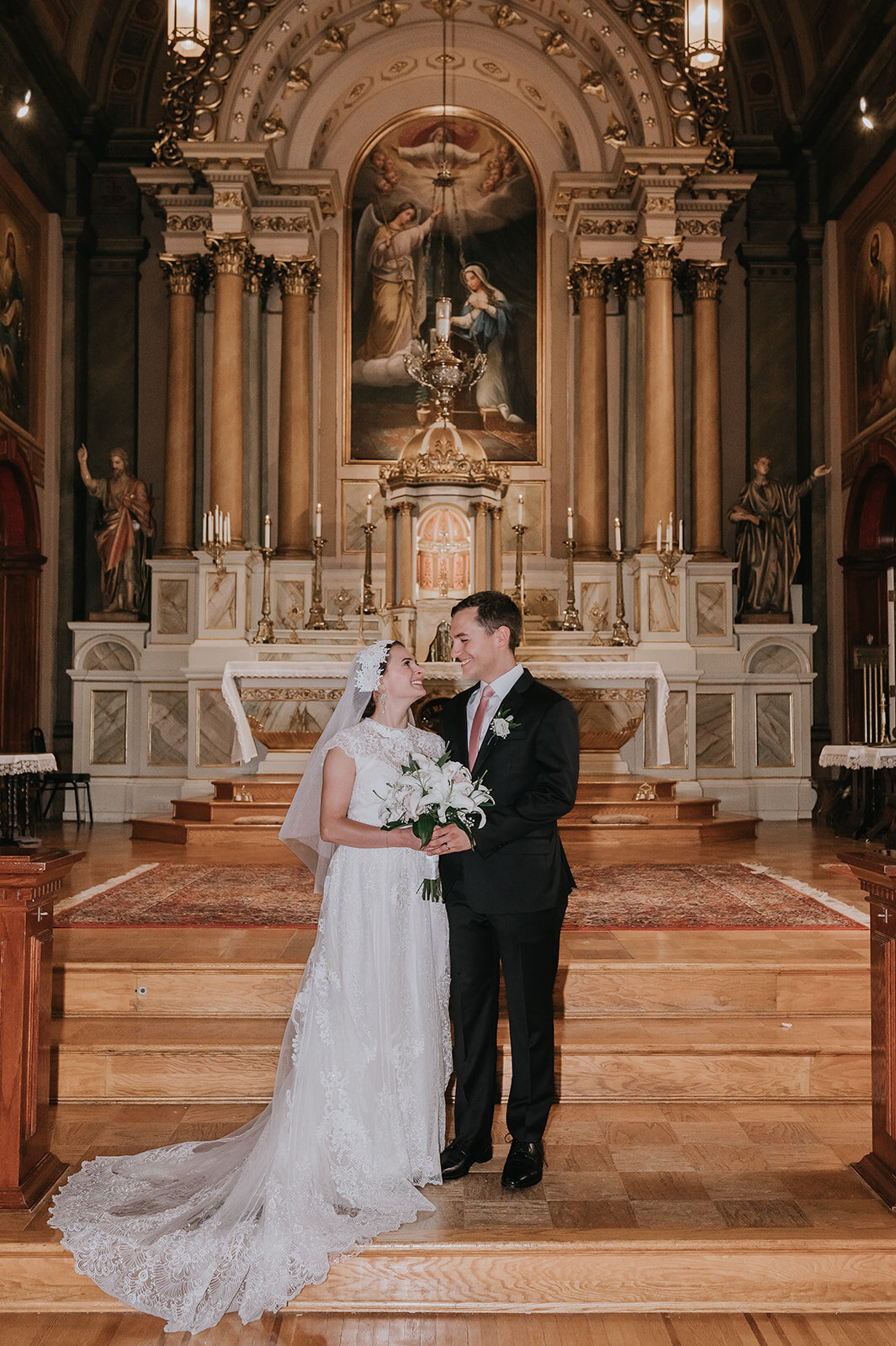 old-st-mary-catholic-wedding-cincinnati-ohio123