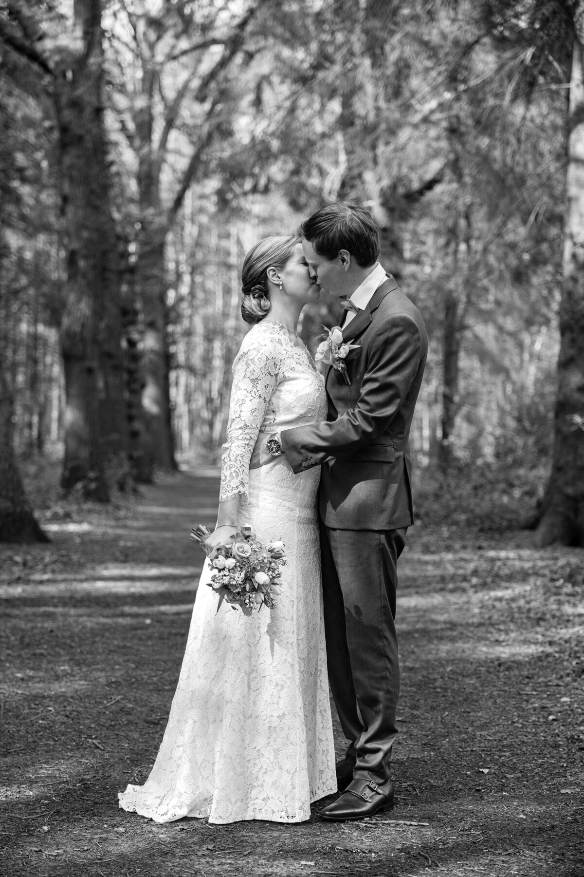 Bruidspaar zwart wit foto