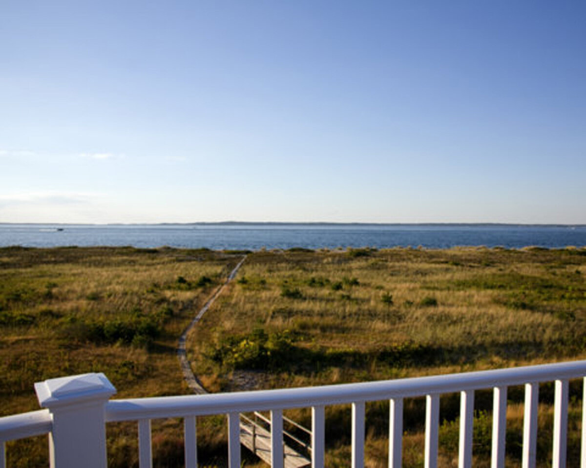 Colonial-Reproductions-West-Chop-Waterfront (12)
