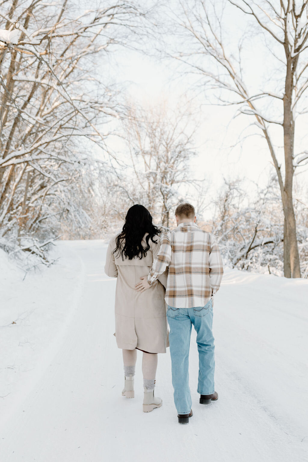 christina_ney_photography_wedding_engagement_lifestyle_photographer_dubuque_iowa_wedding_planning_assistance_adventurous_bold_laidback Family Photography10