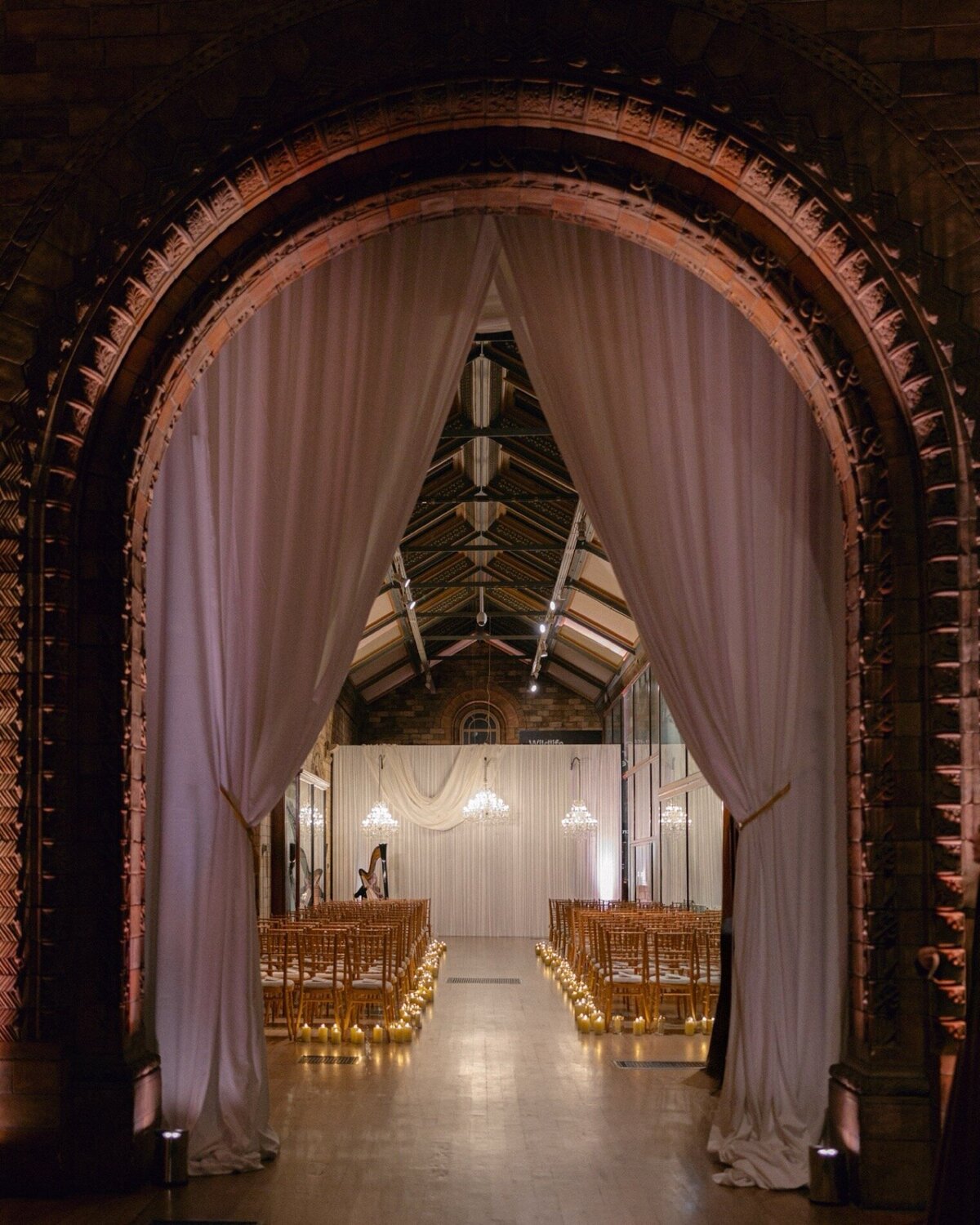 natural-history-museum-wedding-fossil-way-ceremony