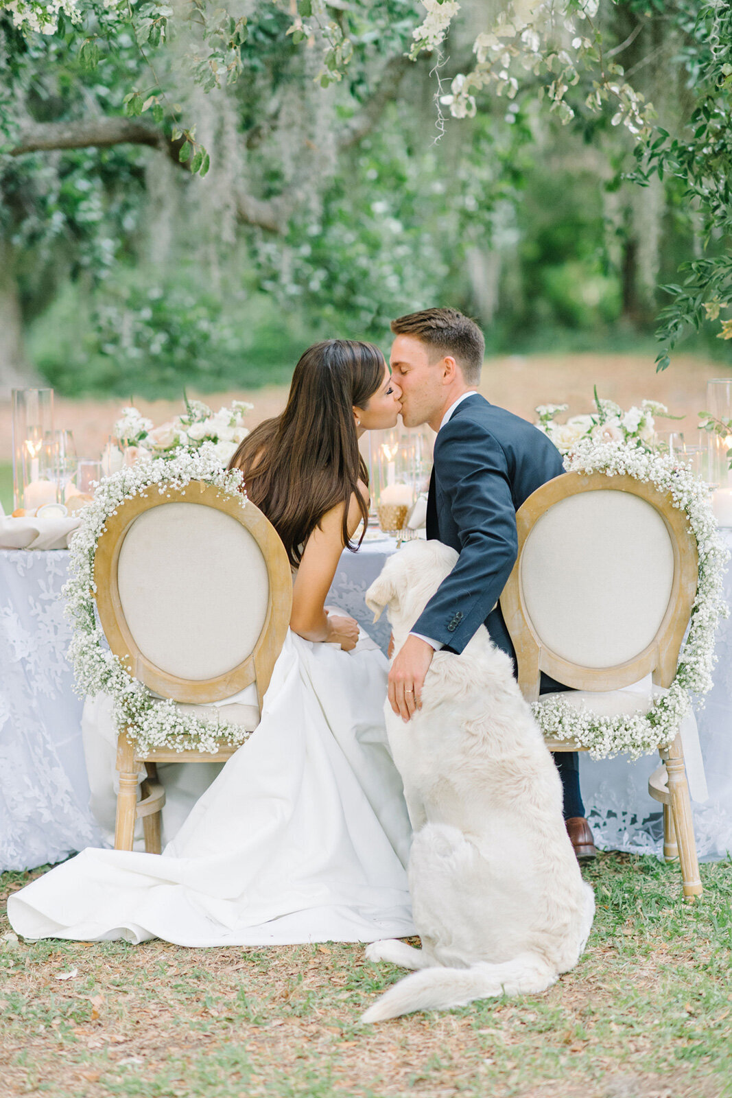 Charleston Elopement Inspiration | Intimate and Romantic Elopements with Styled Elopements ™ by Pure Luxe Bride.