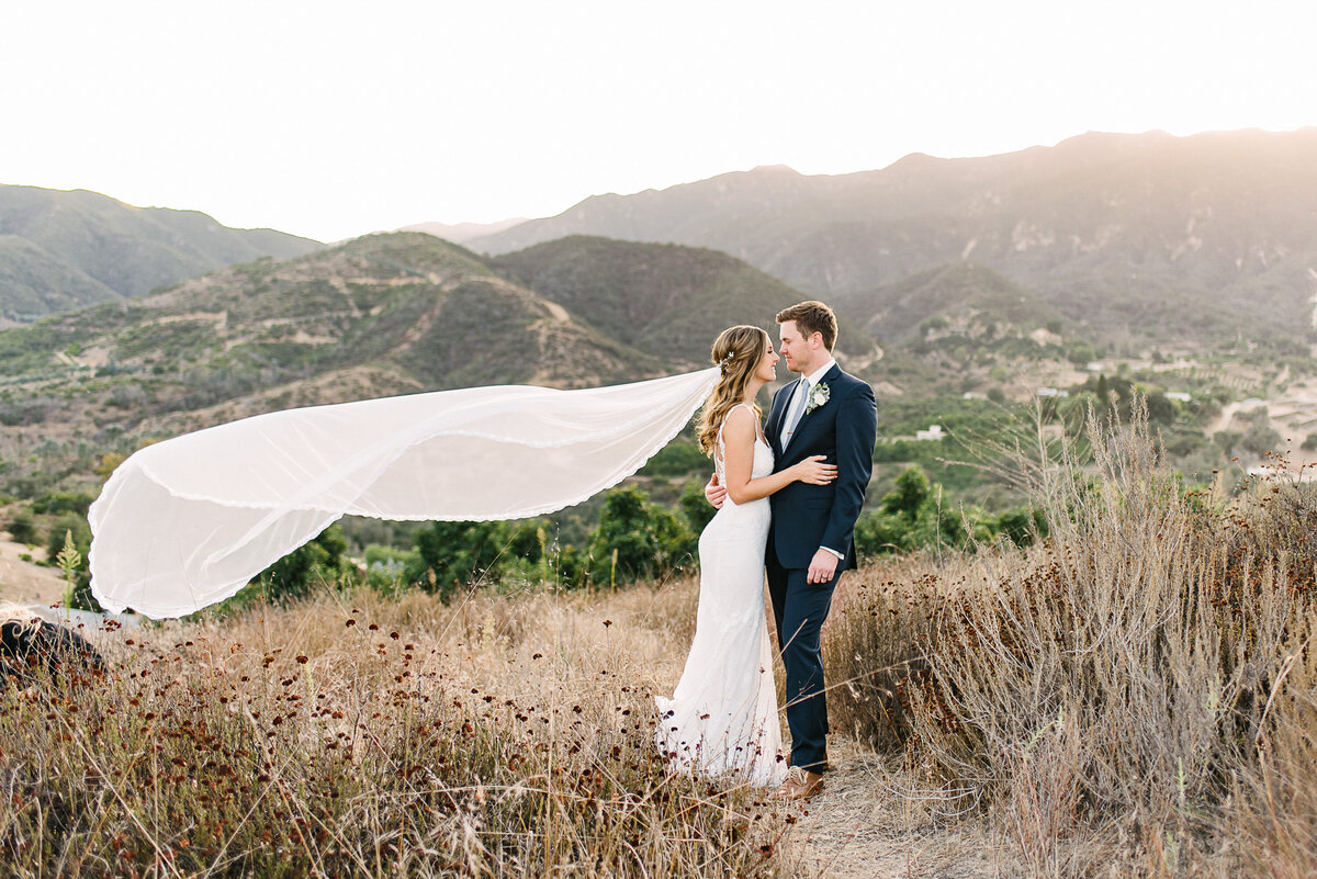 Temecula Wedding Photographer - romantic Circle Oak Ranch wedding