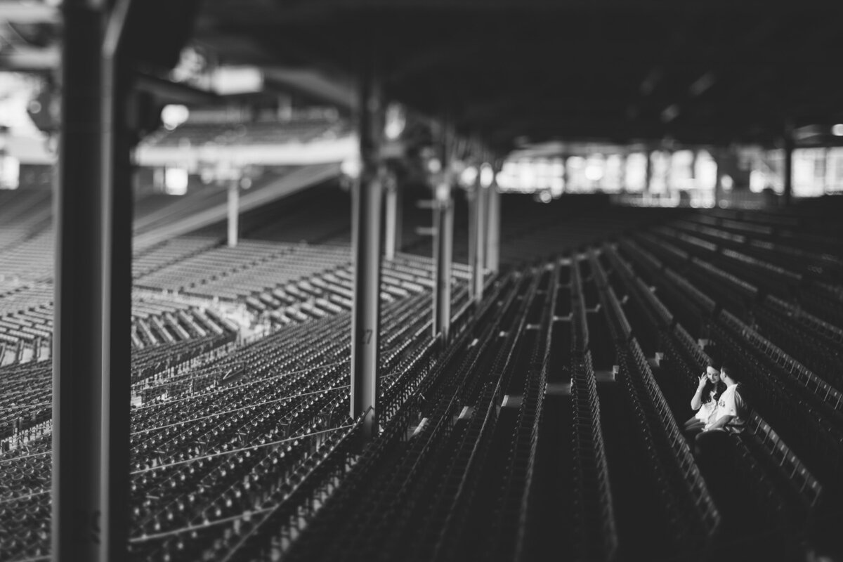 candid-boston-engagement-photographer-zev-fisher049
