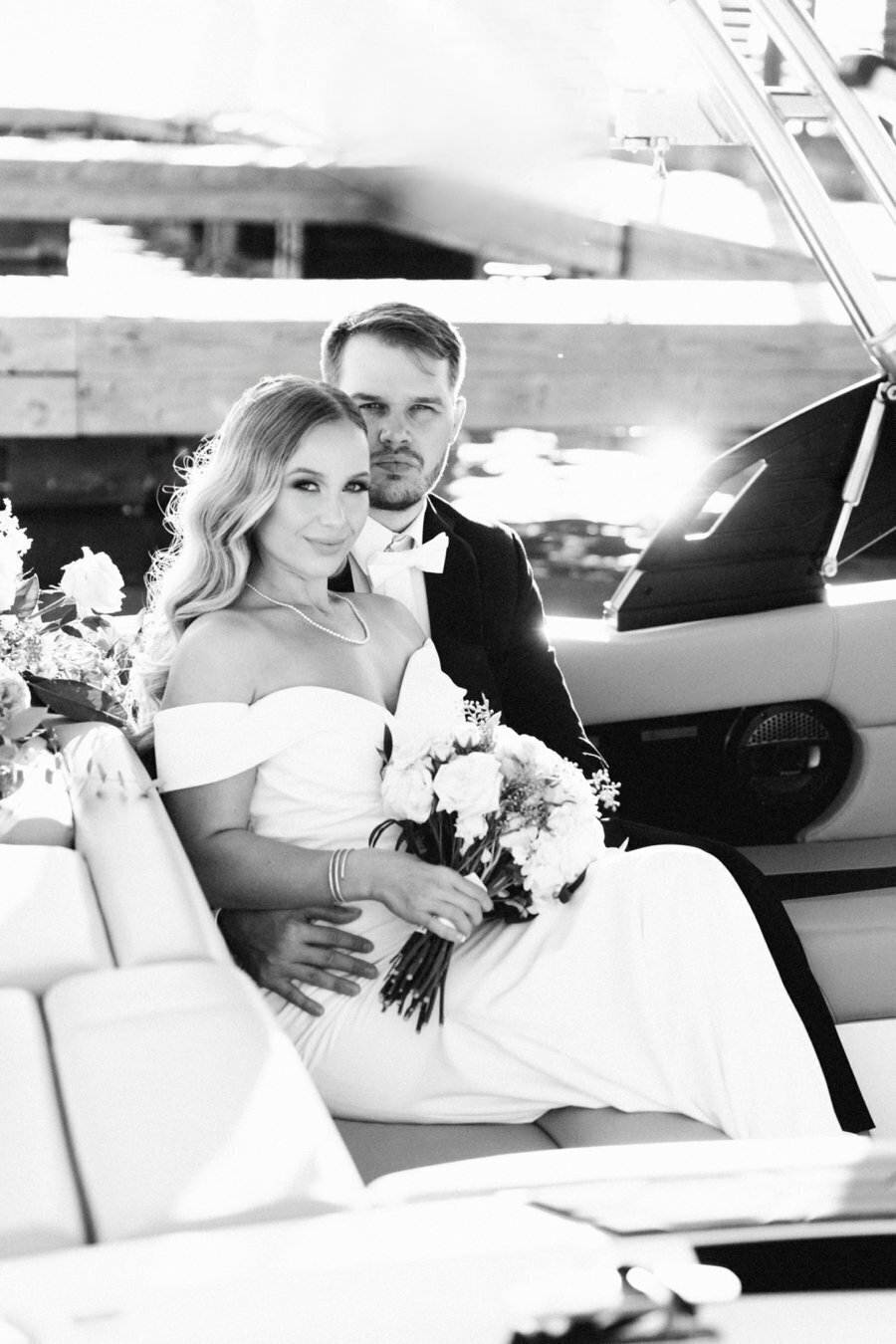 elopement-photography-austin-texas-yacht-club_0225