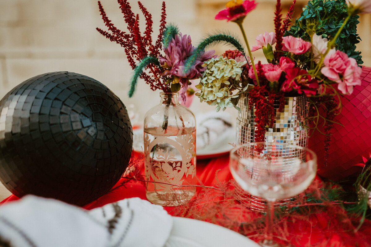 styled wedding shoot in indianapolis 73