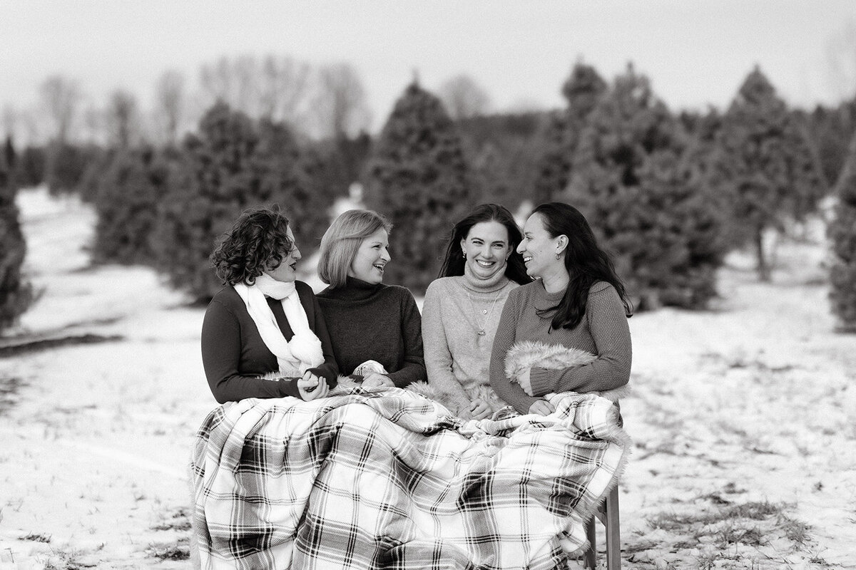 Family B&W-34