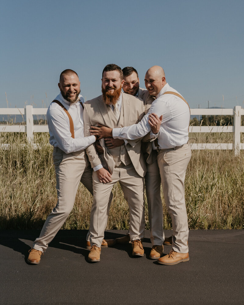 A Pacific Northwest wedding and elopement scene, featuring misty landscapes and an organic, artful photography style.