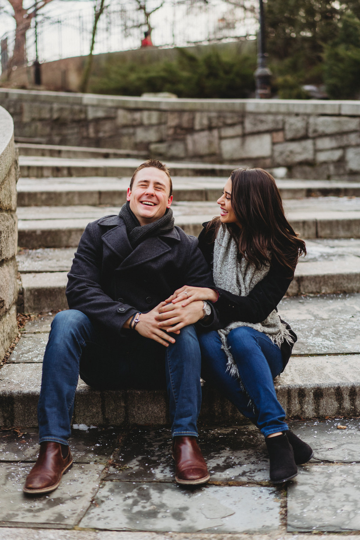 HAPPY COUPLE ENGAGEMENT SESSION