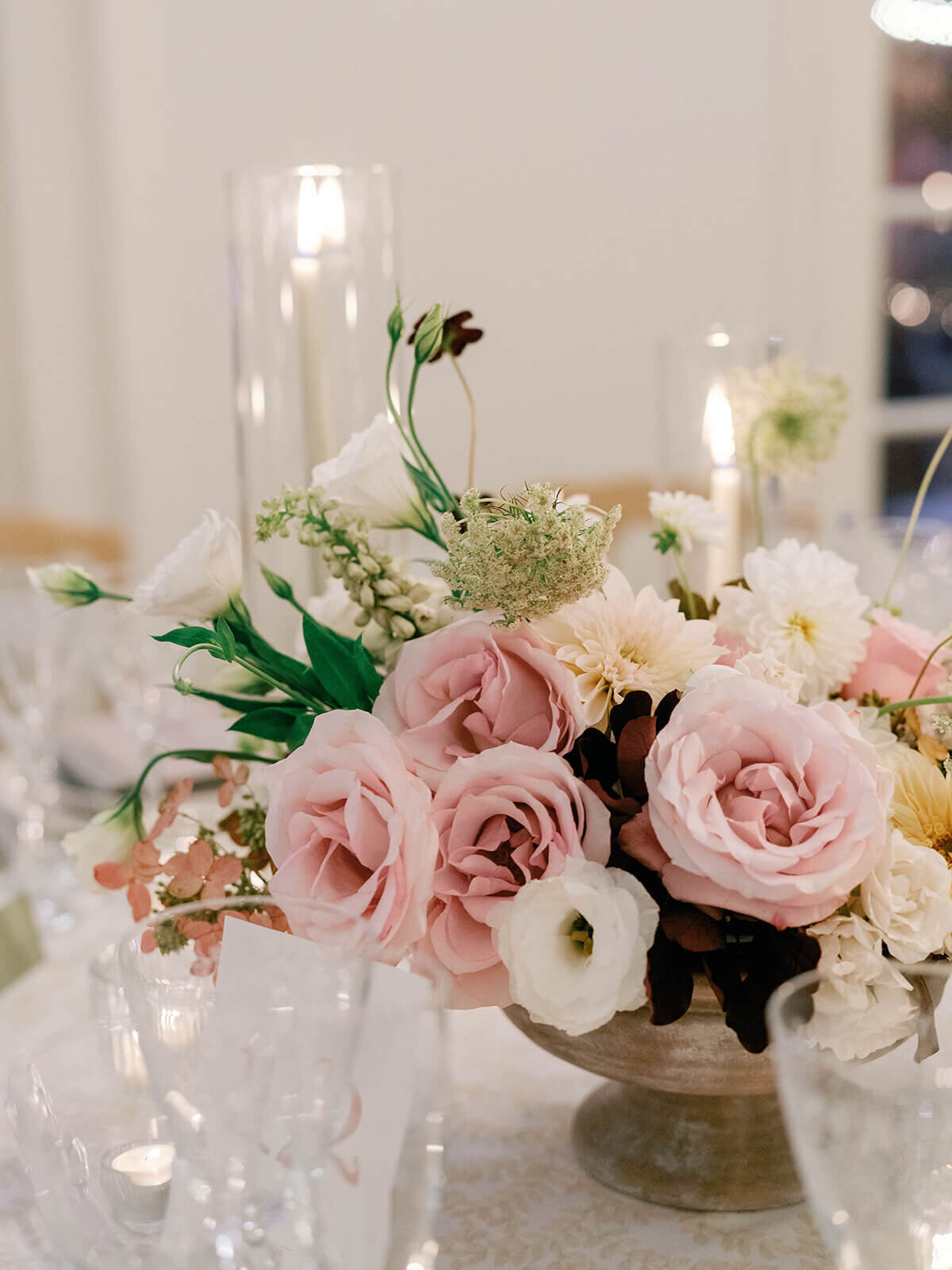 lili-chris-french-inspired-romantic-floral-centerpiece-springvale