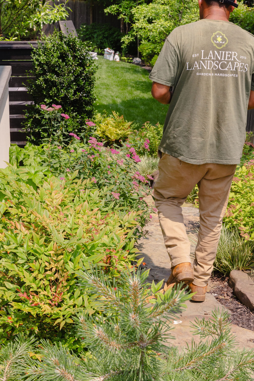 Lanier Landscapes DMV Landscape Designer 7