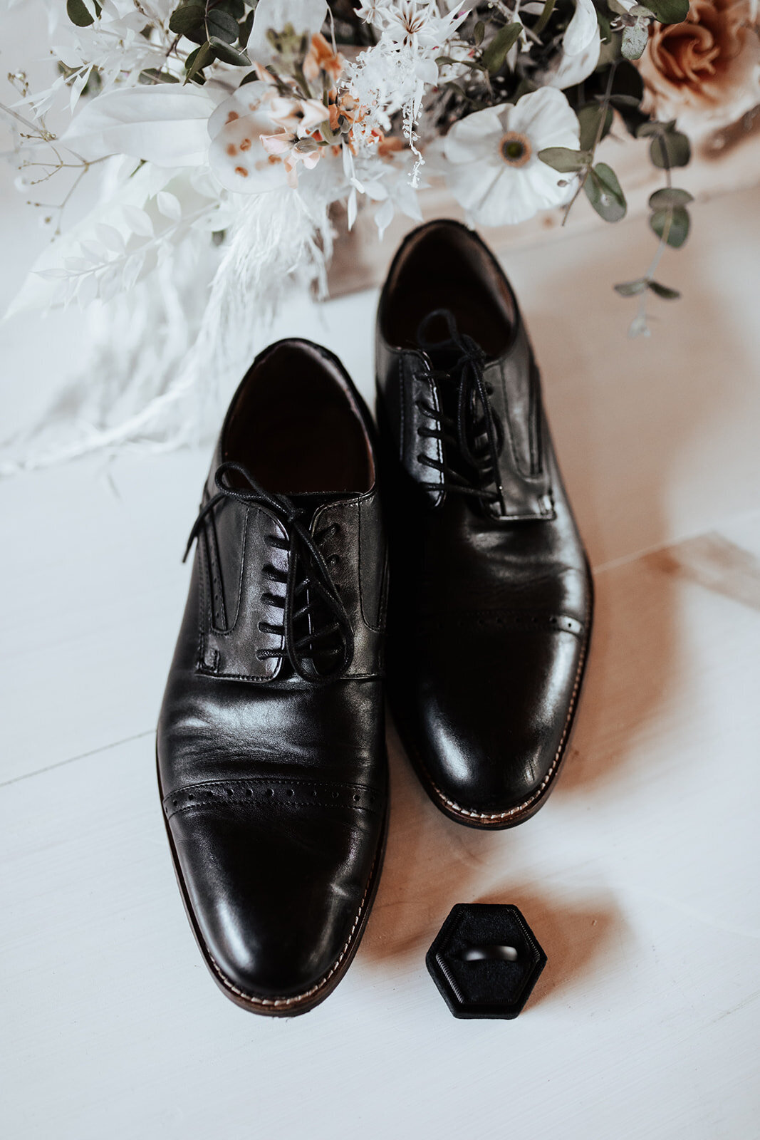 Shoes and cufflings