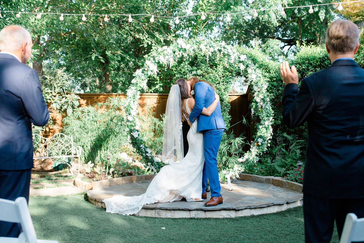 Syndi&JohnMagnoliaTerraceFriscoTexasWedding-55