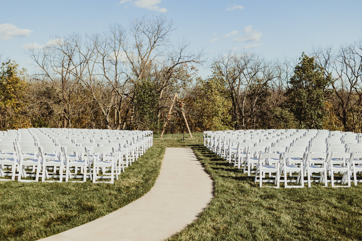 outdoor ceremony space