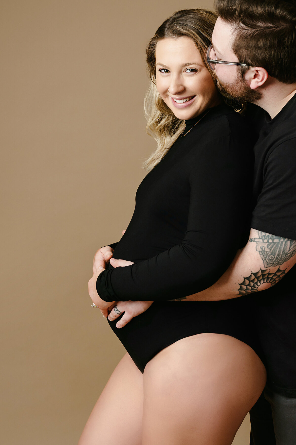 maternity in pittsburgh, studio maternity, pregnancy announcement, pittsburgh photographer maternity, maternity photographer, best maternity photographer pittsburgh, maternity photographer near me, Bridgeville maternity photographer, pittsburgh maternity photographer, fine art photographer, photographer near me