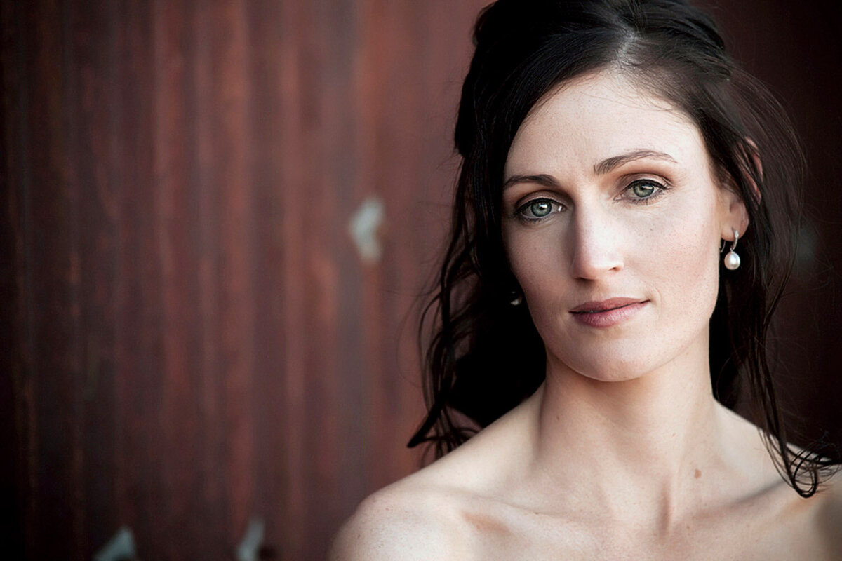 portrait of bride at Longreach, QLD