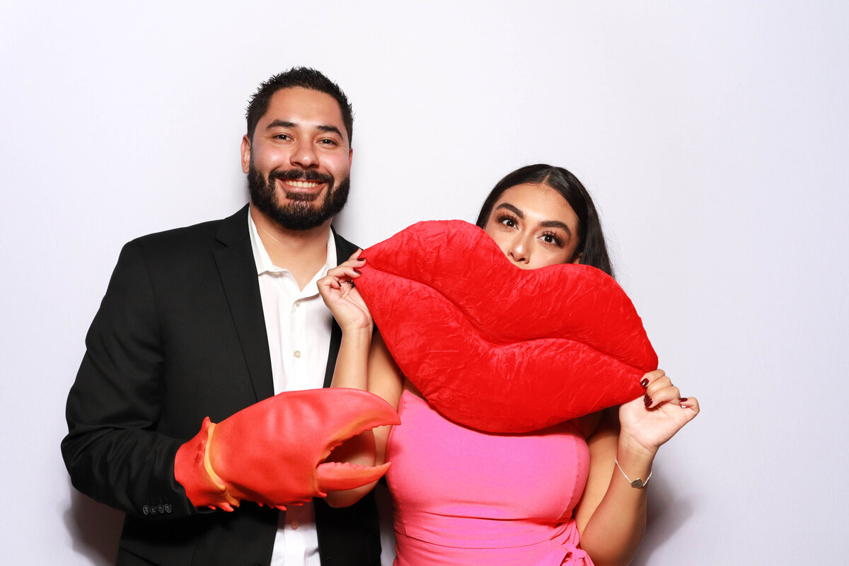 White modern backdrop 