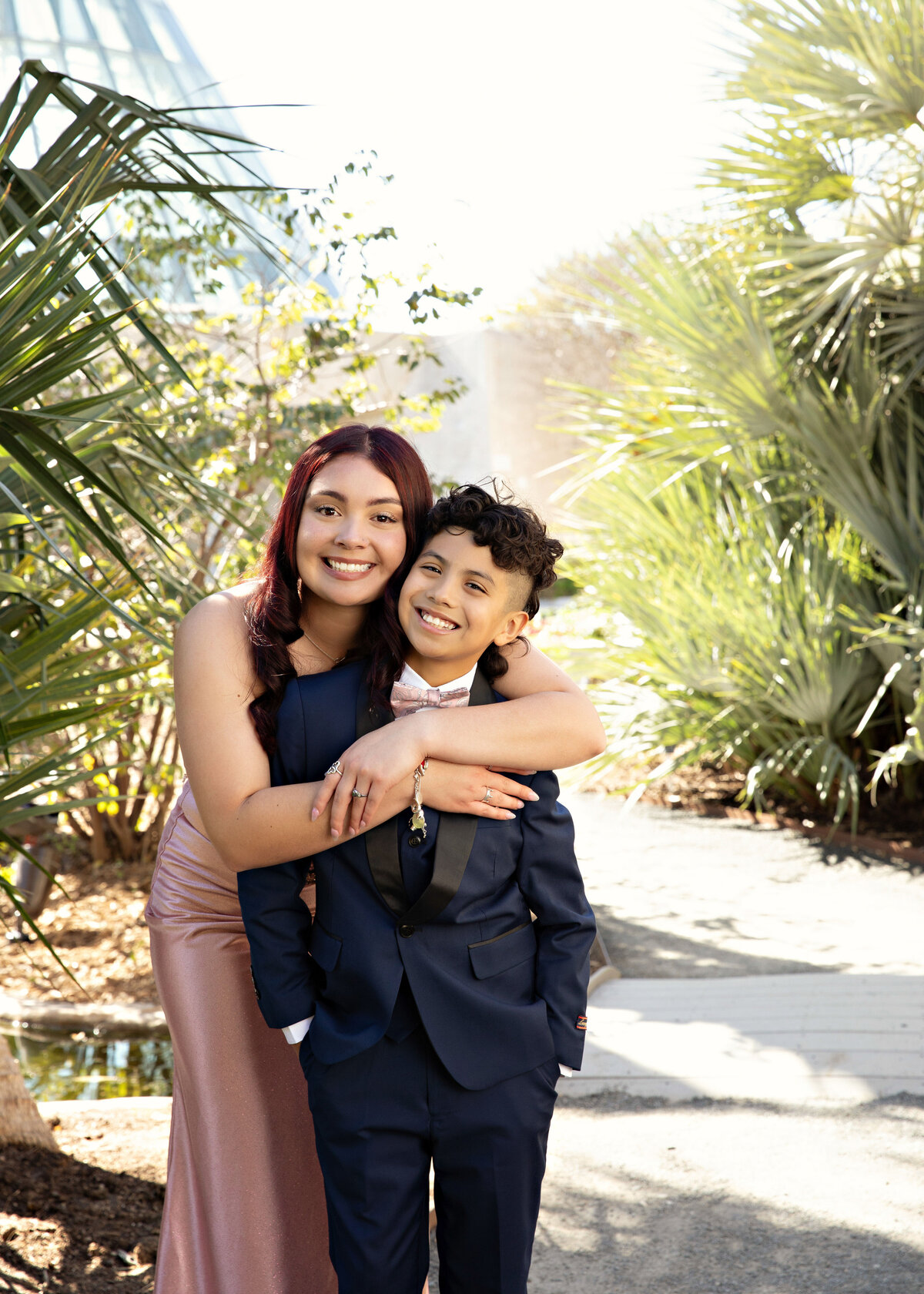 seniorgraduationclassof202520262027bestphotographertudiofamilybirthdaynewbornboyamilynewborngirlfirstbirthdayportraiturephotographystudioportraitsnewborngirlboyfamilyEvaMaganaPhotographychildphotographer (34 of 28)