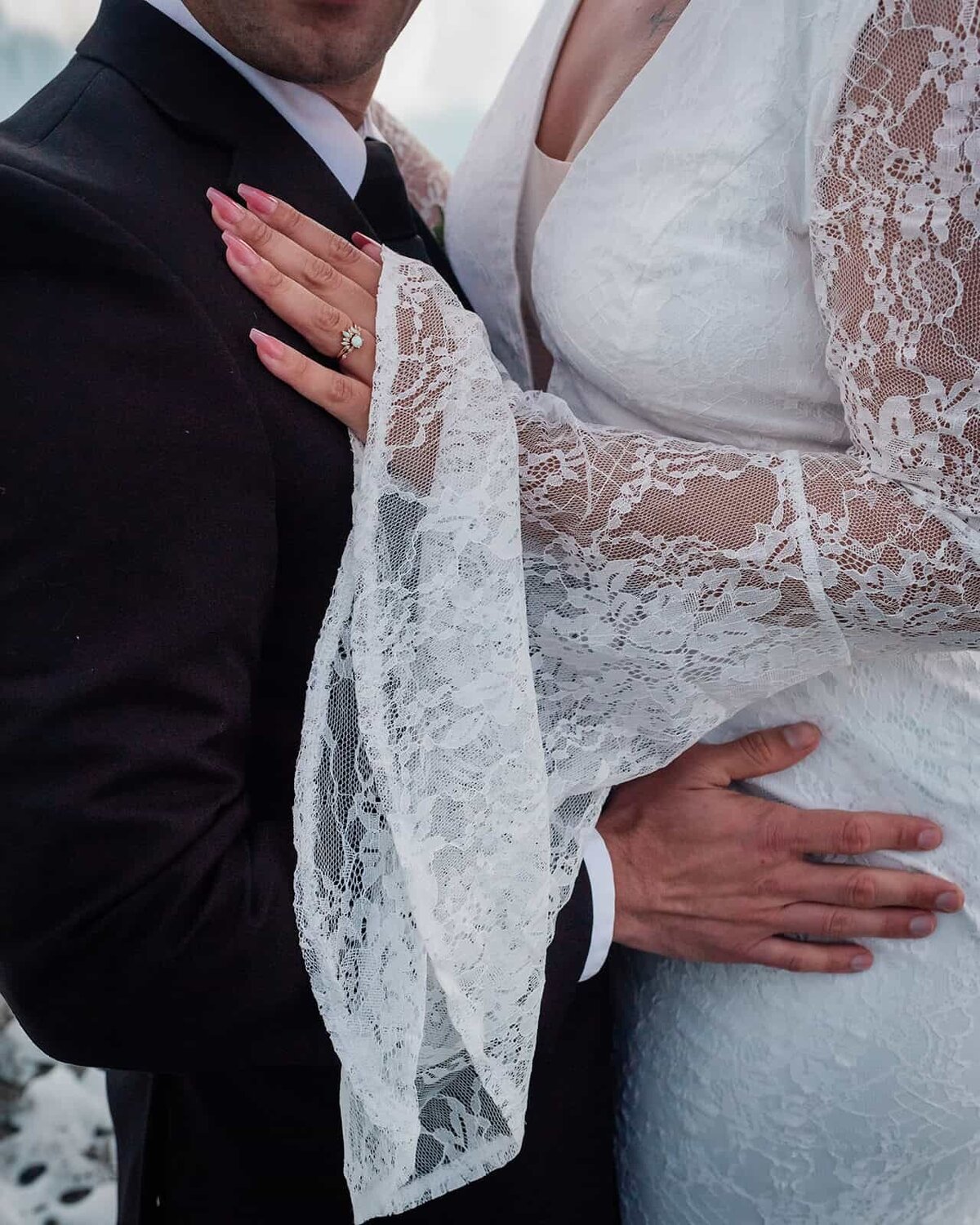 alaska-glacier-vow-renewal-planning-Soul-and-Sky-Weddings_1