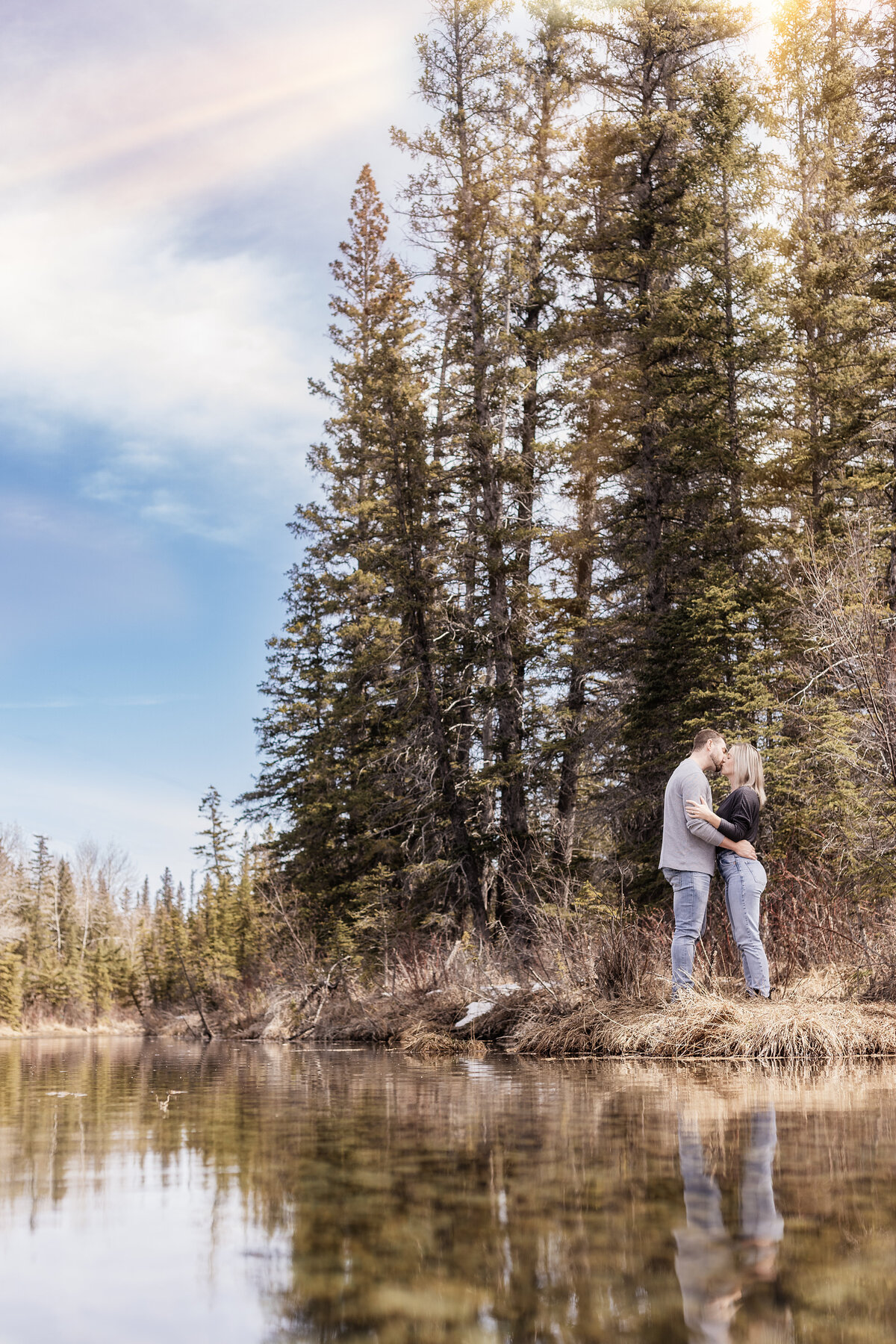 couple-reflected-in-river