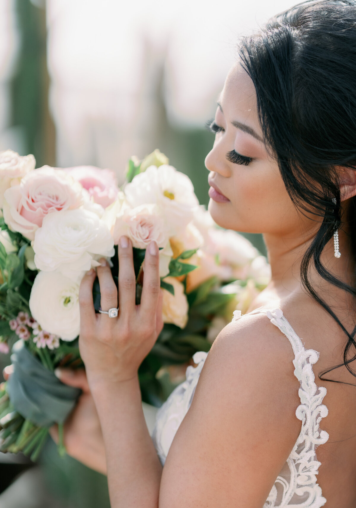 of-the-desert-flor-las-vegas-wedding-florist-cactus-joes-0008