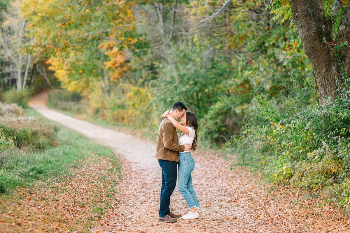 Kelly_Payeur_Photography_New_Hampshire_Fall_Engagement_Wagon_Hill_Photographer_0001