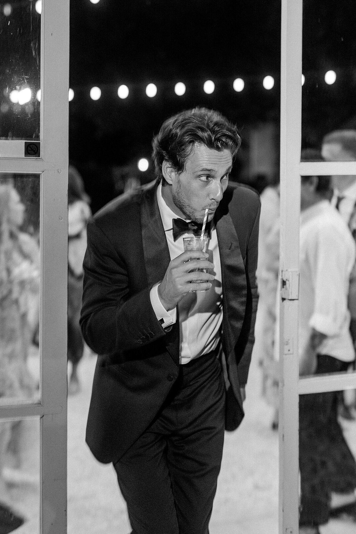 Maïlys Fortune Photography Husband Wife Wedding Weddings Photography France Switzerland Italy Timeless Dreamy Imagery Bilingual French English Destination Weddings Destination Wedding Provence French Riviera Paris Lake Como Tuscany132