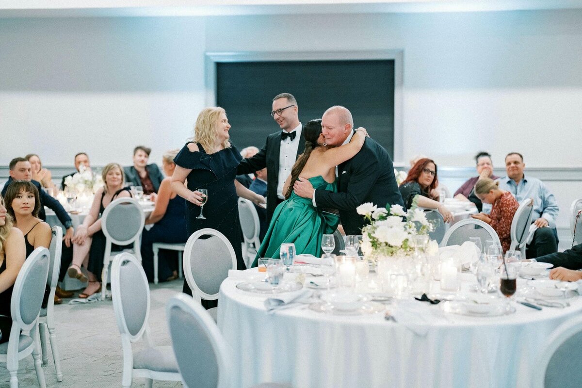 W8-Wedding-events-Deer-Creek-Shelly-and-Alexander-2024-09-28-2500px-1186