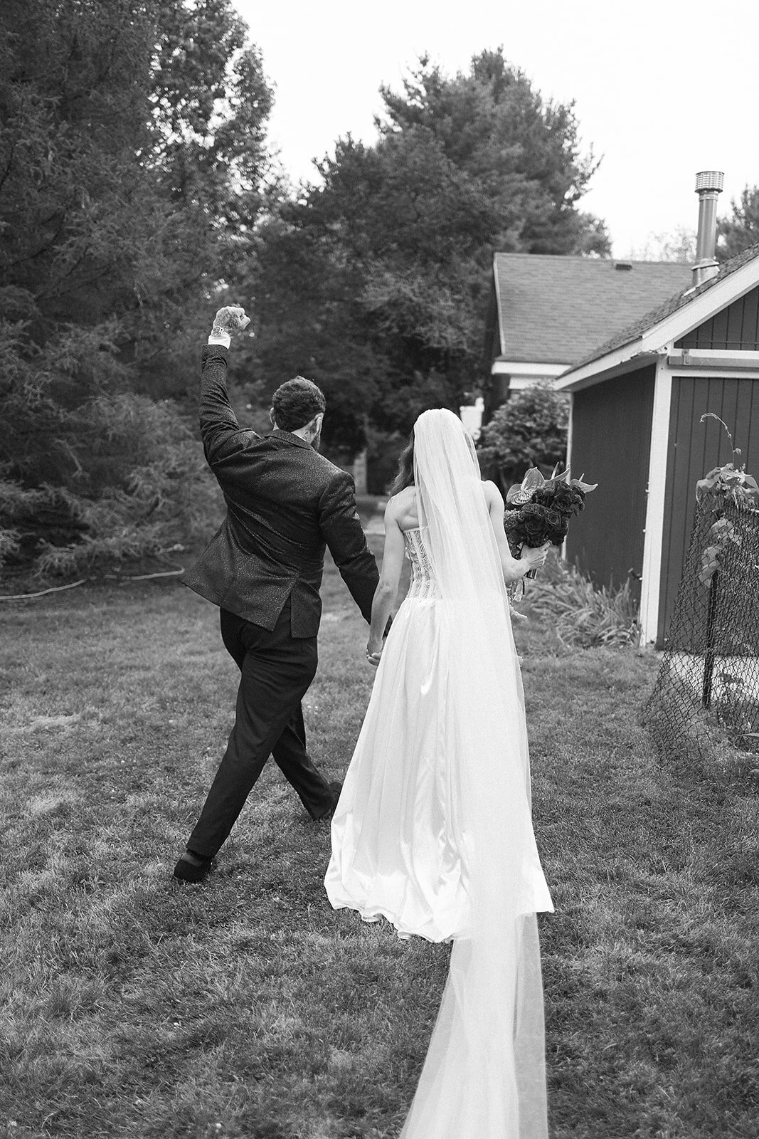 bride-groom-leaving-ceremony-michigan