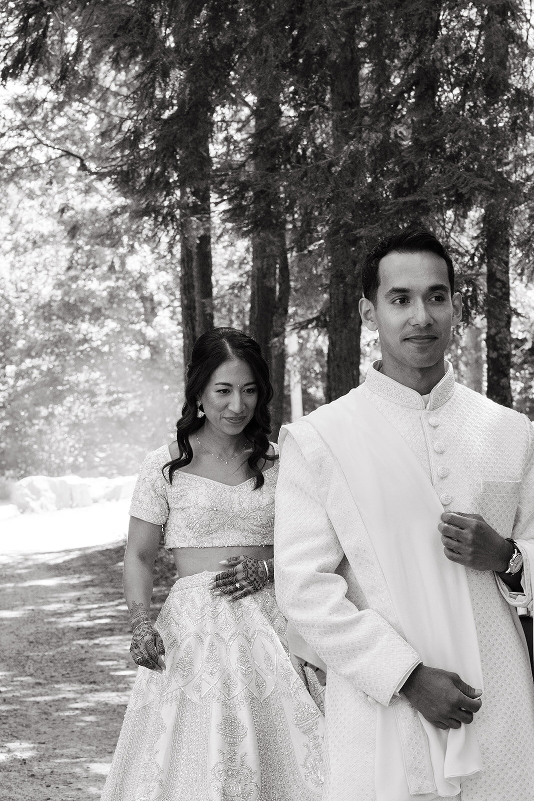 Danielle-Aisling-Le-Belvedere-Summer-Wedding_NS_5-6