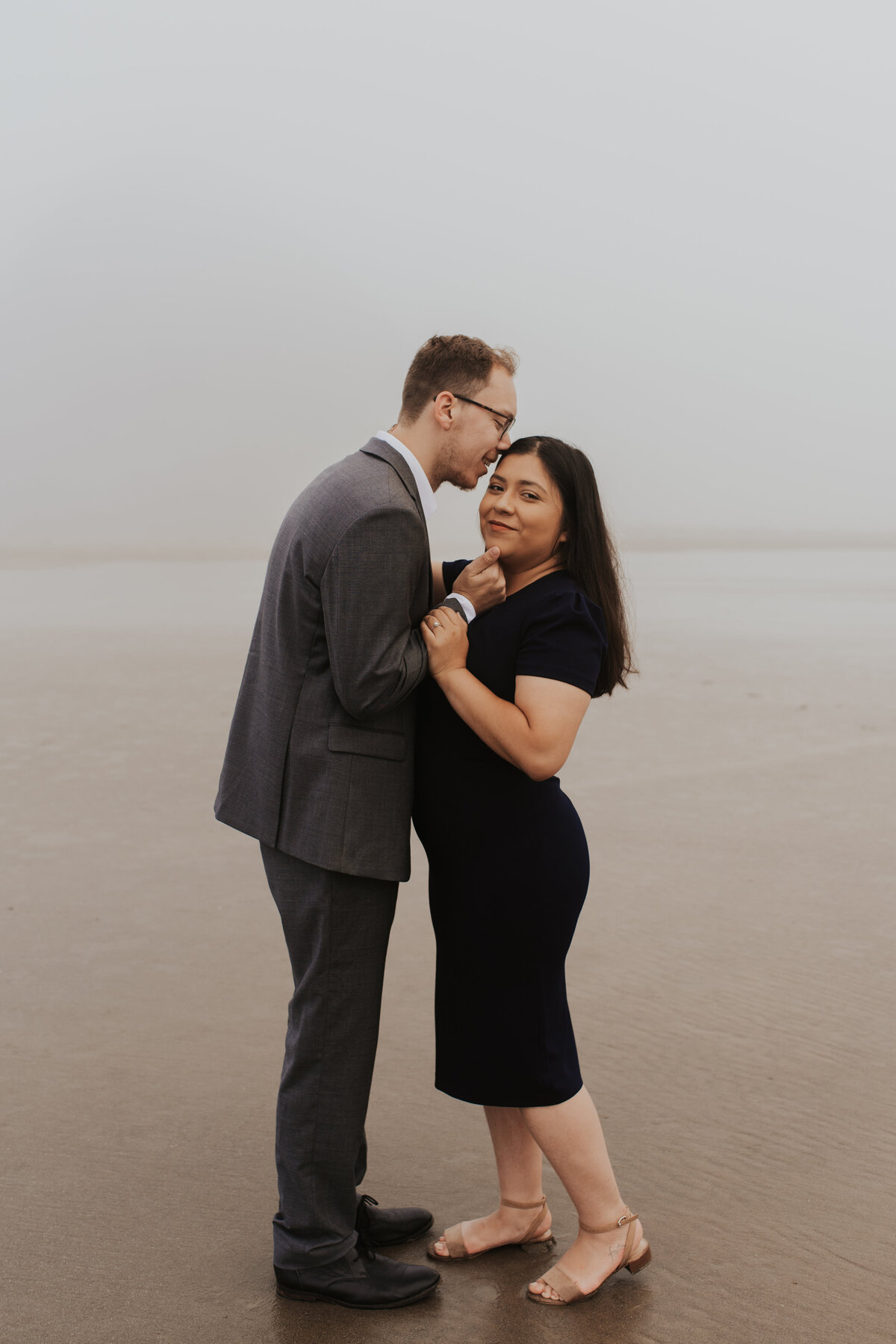 Maria-and-David-adventure-session-cannon-beach-oregon-by-bruna-kitchen-photography-14