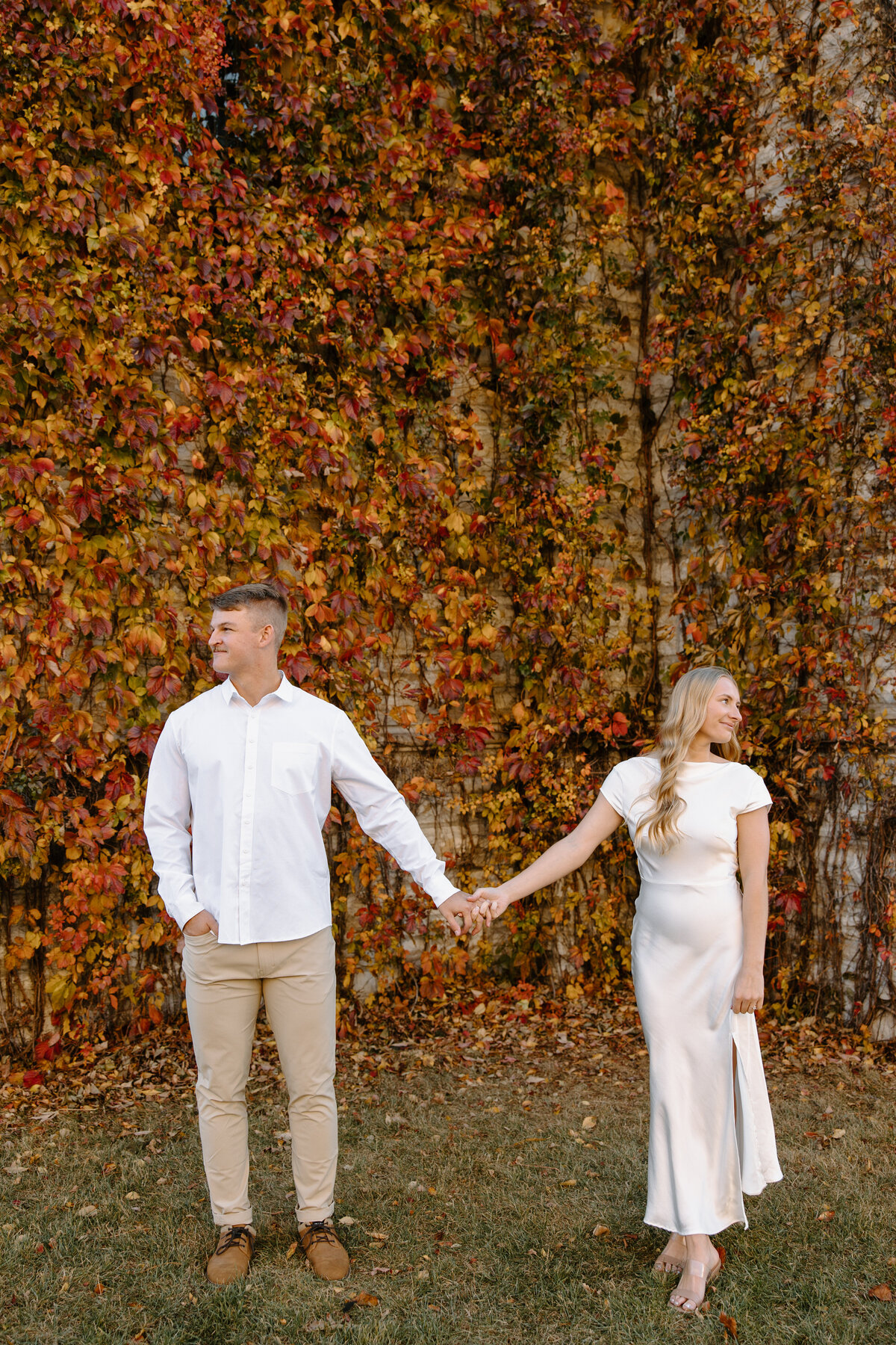 fall engagement photos