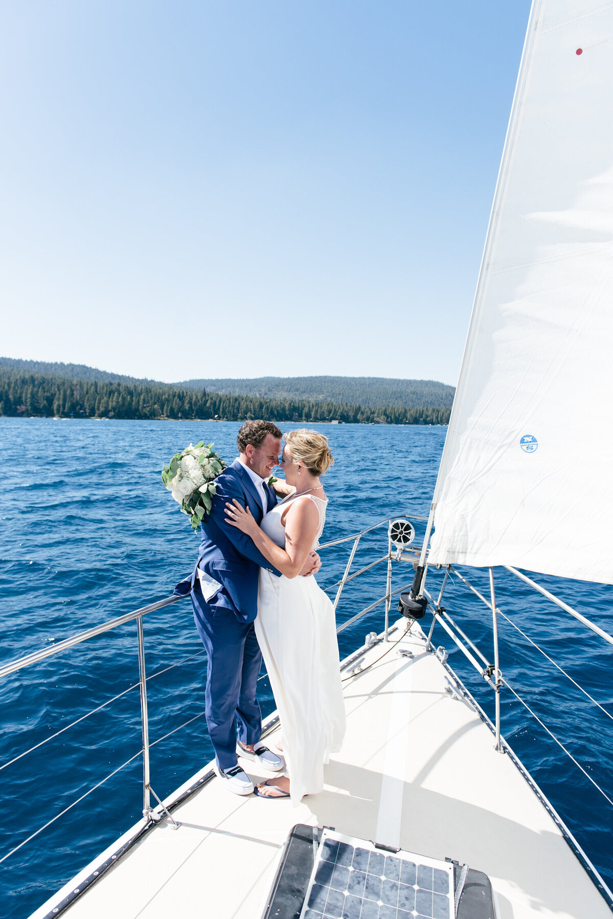 NatalieMcMullinPhotography-LakeTahoe-CaliforniaSummerWedding-TahoeSailingCharters-SneakPeek-2019-20