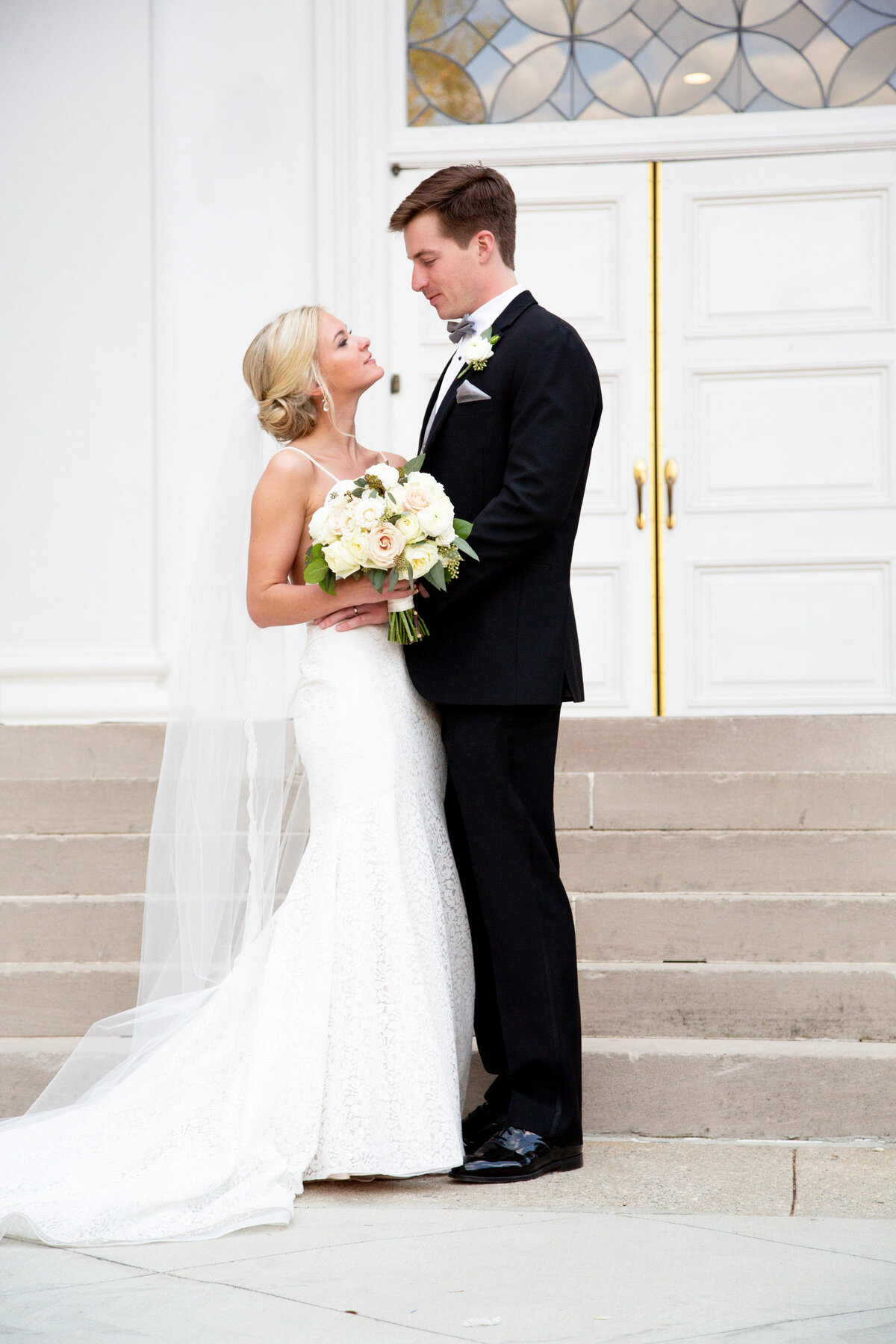 (fine-art-bridal-portrait-natural-light-atlanta